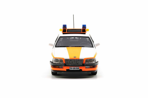 Opel Senator B 3.0i Kantonspolizei Zürich