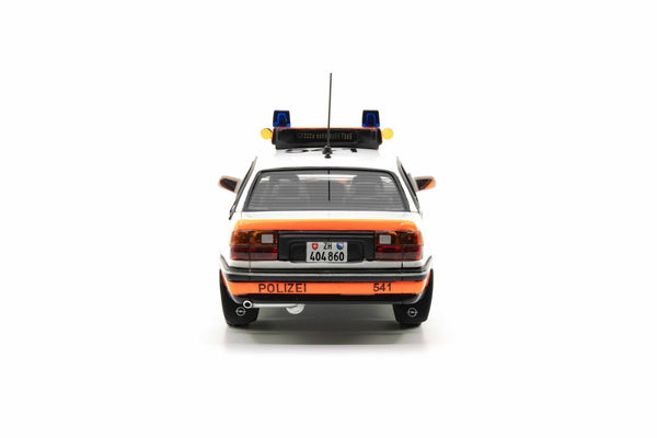 Opel Senator B 3.0i Kantonspolizei Zürich