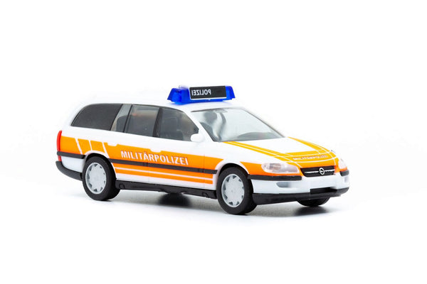 Opel Omega B 2,5 V6i Militärpolizei
