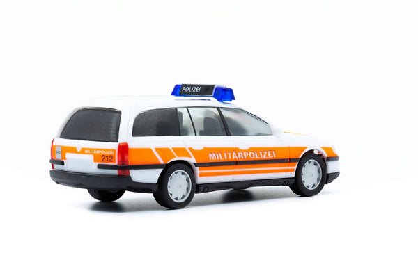 Opel Omega B 2,5 V6i Militärpolizei
