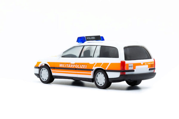 Opel Omega B 2,5 V6i Militärpolizei
