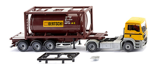 MAN TGS Euro 6 Tankcontainersattelzug 20′ «Bertschi»